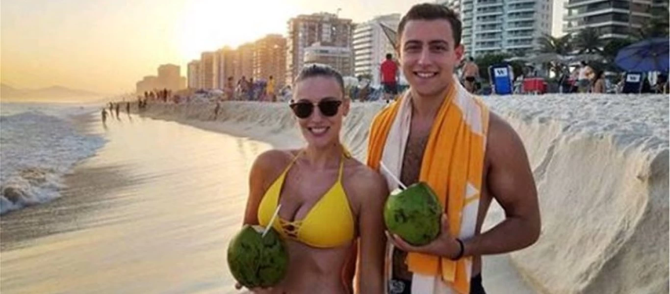 Αννα Κορακάκη... με κίτρινο μαγιό αραχτή στη Βραζιλία! (φωτο)